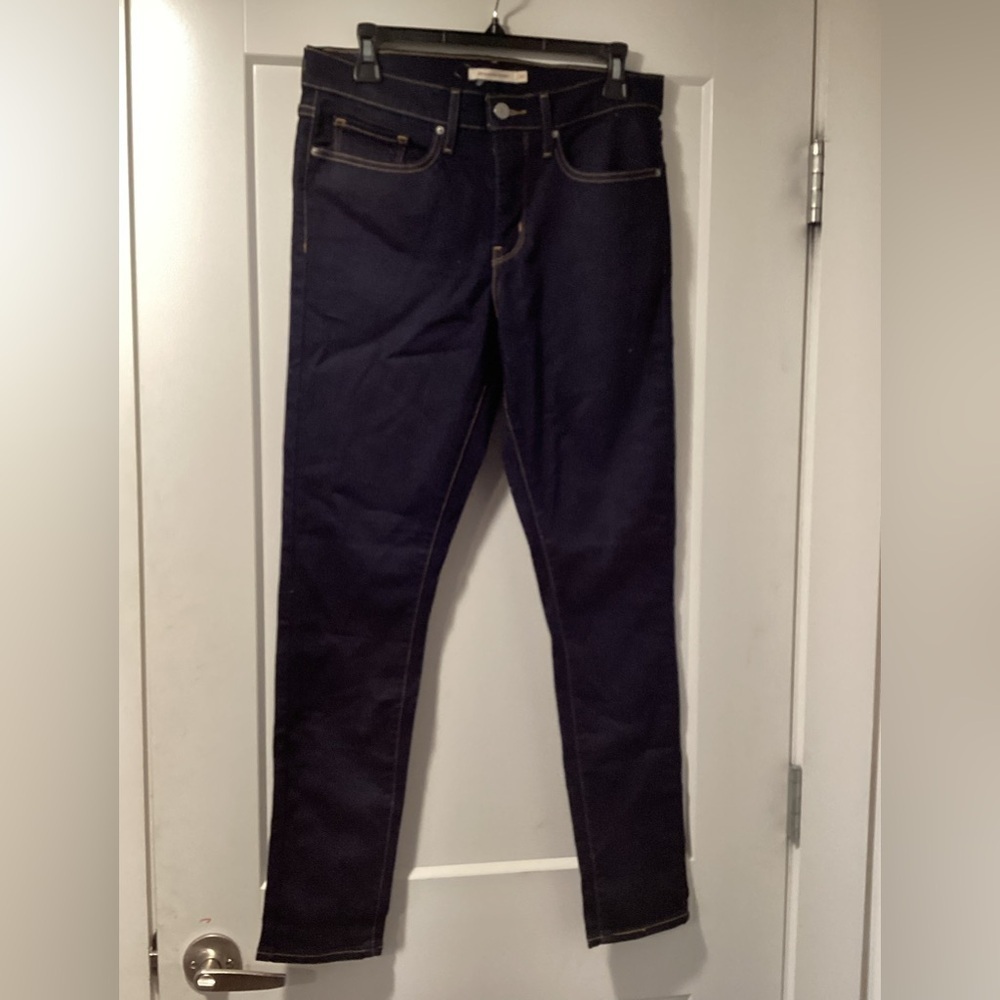NWOT Levi Strauss & Co Size 30 Women's Dark Blue Jeans